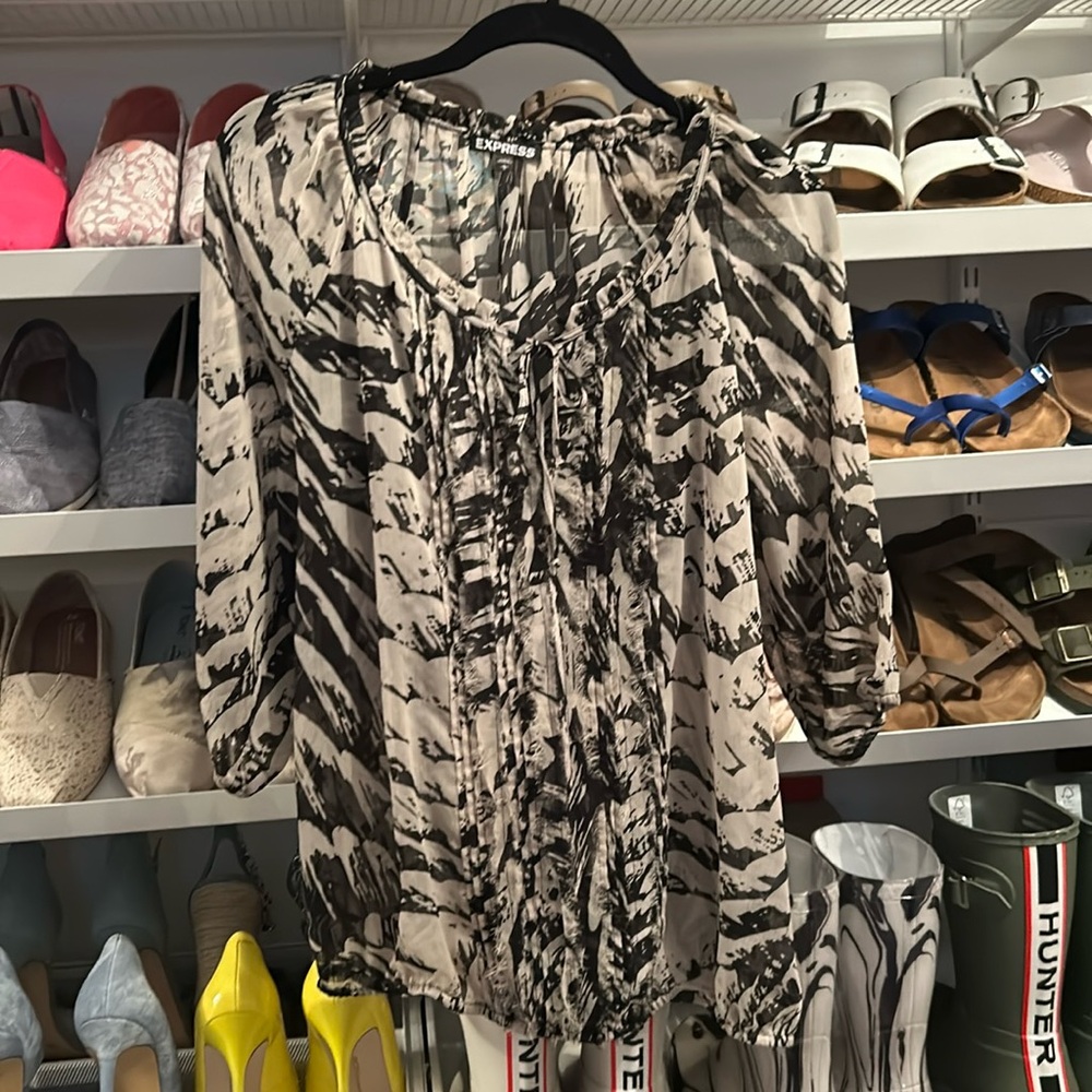 Sheer top